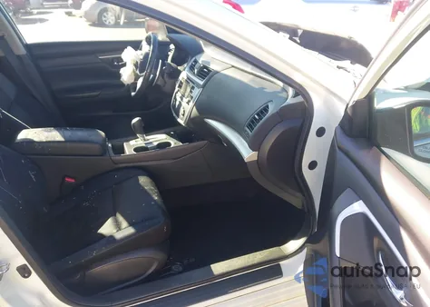 2017 Nissan Altima 2.5 Sr z USA, uszkodzony, nr VIN 1N4AL3AP1HC161563